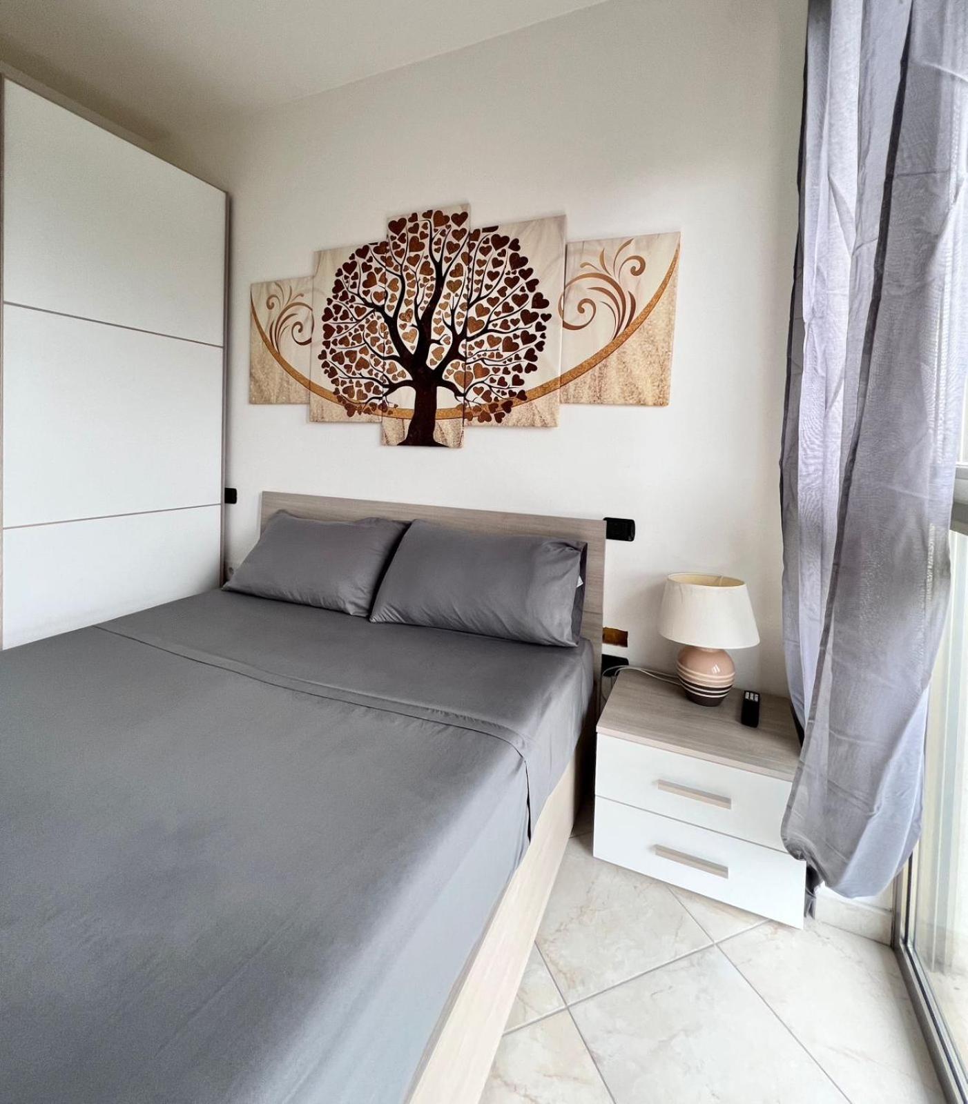 Apartment Capruzzi Бари Экстерьер фото