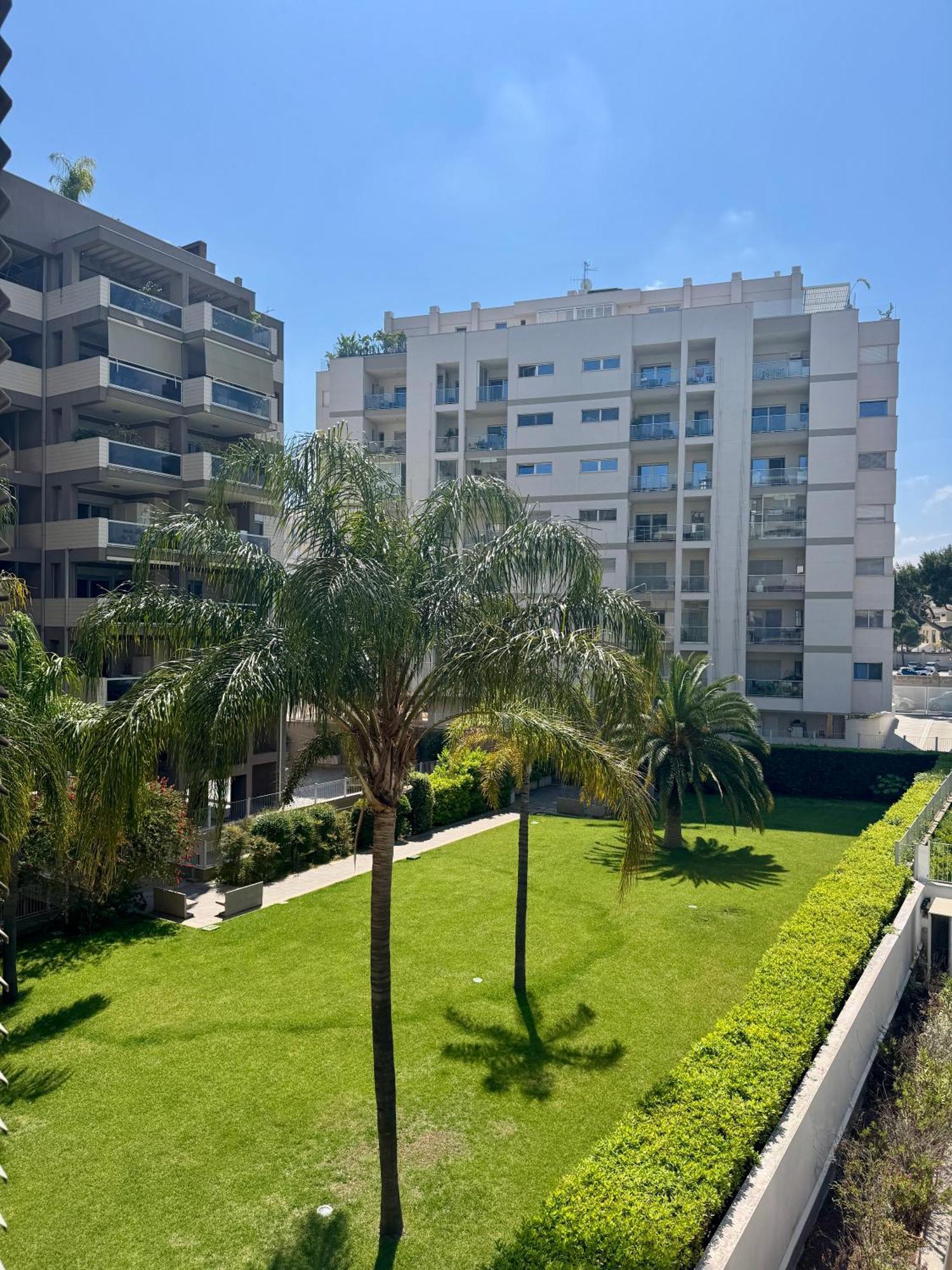 Apartment Capruzzi Бари Экстерьер фото